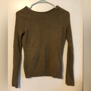 Brown sweater size L